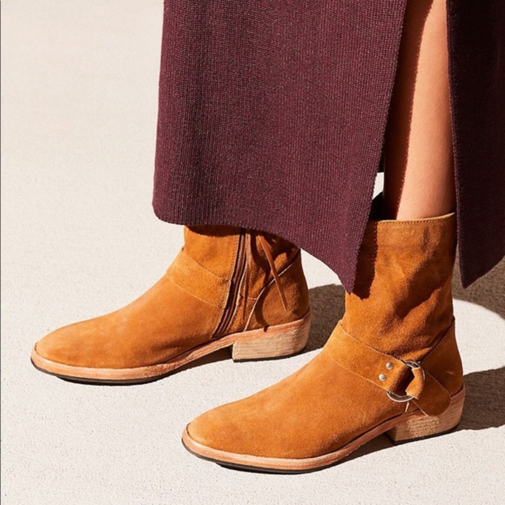 Free People Vienna ankle boots suede